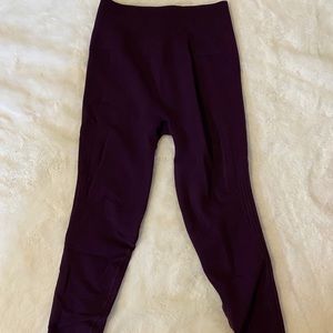 Lululemon purple leggings